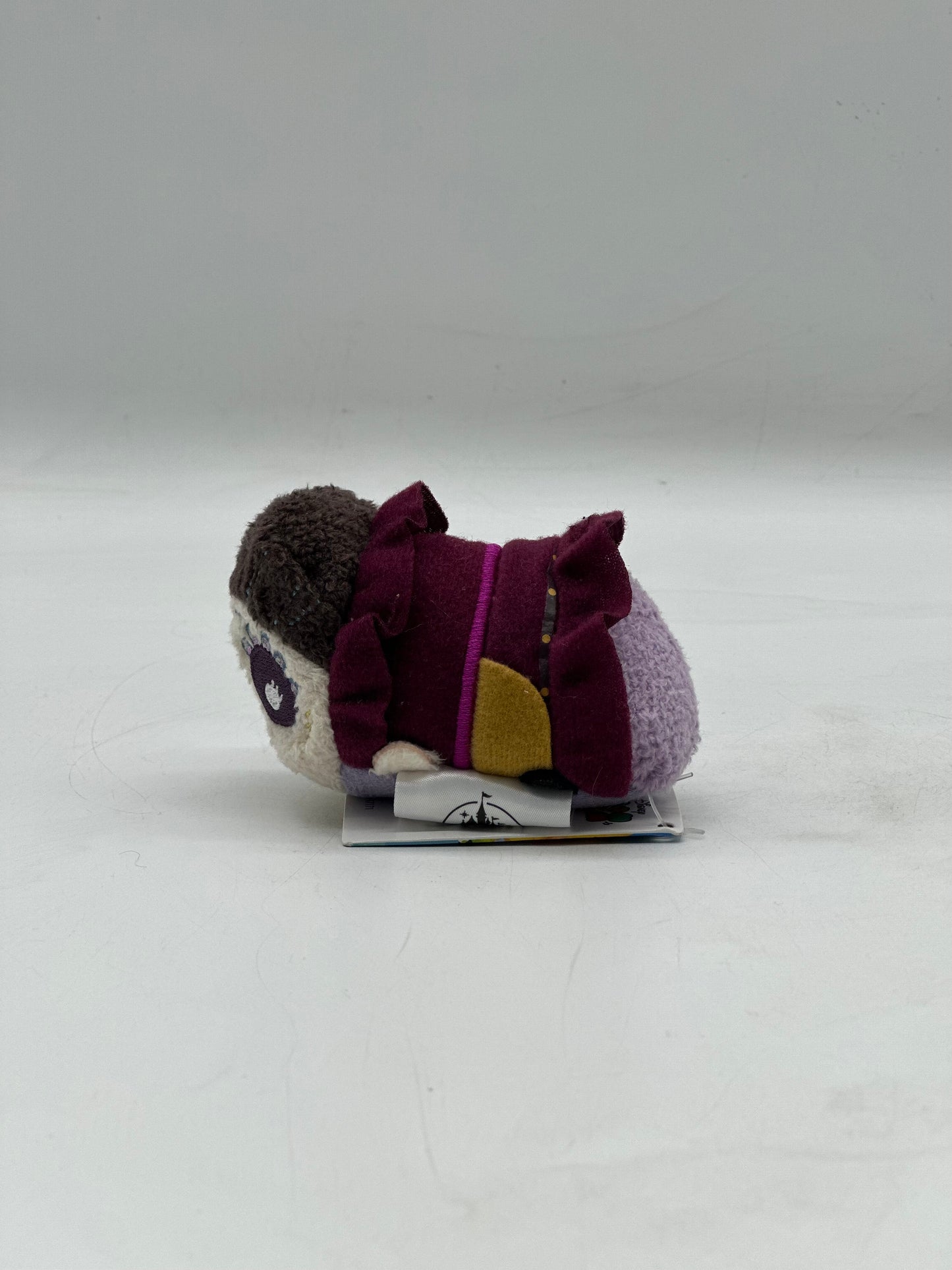 Tsum Tsum Mama Imelda Plush Mini