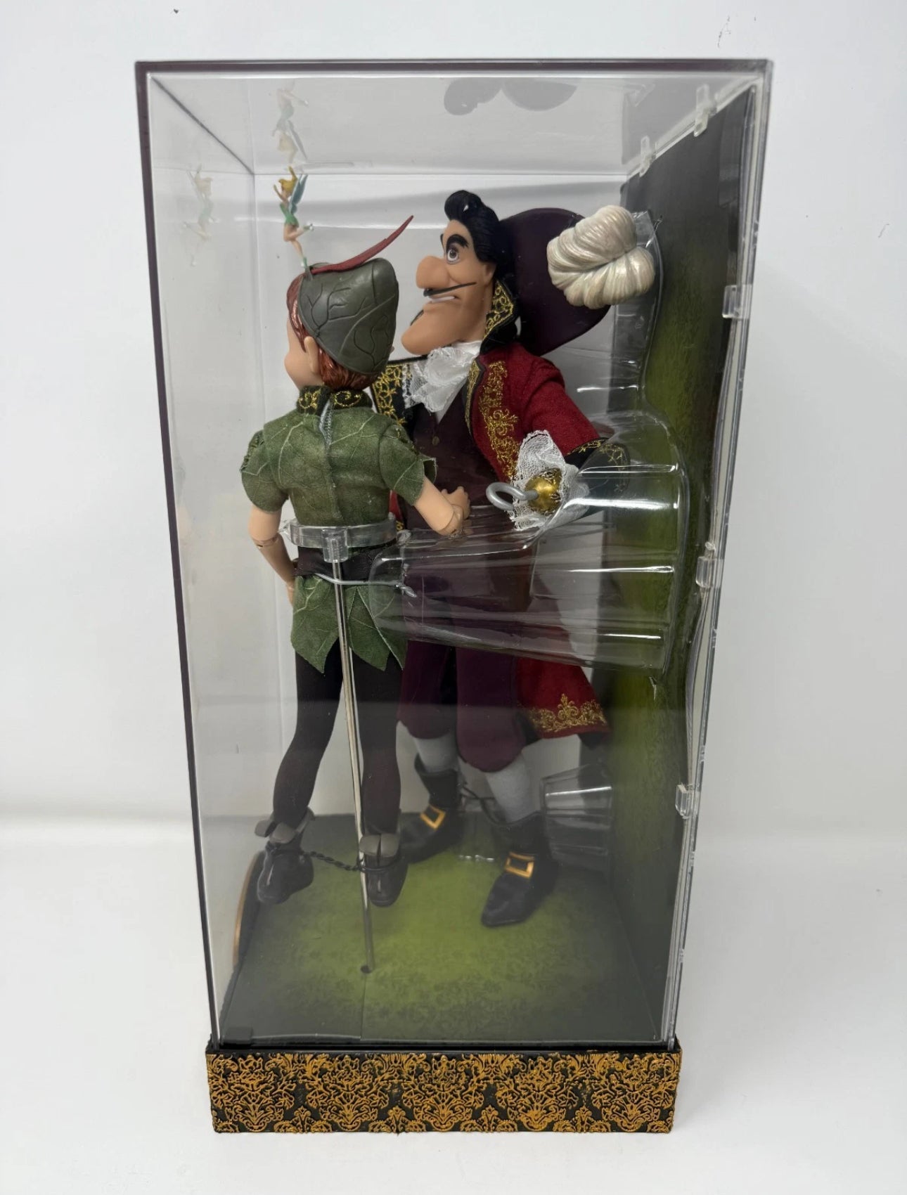 Disney Fairytale Designer Collection Peter Pan And Captain Hook Limited Edition Doll Set
