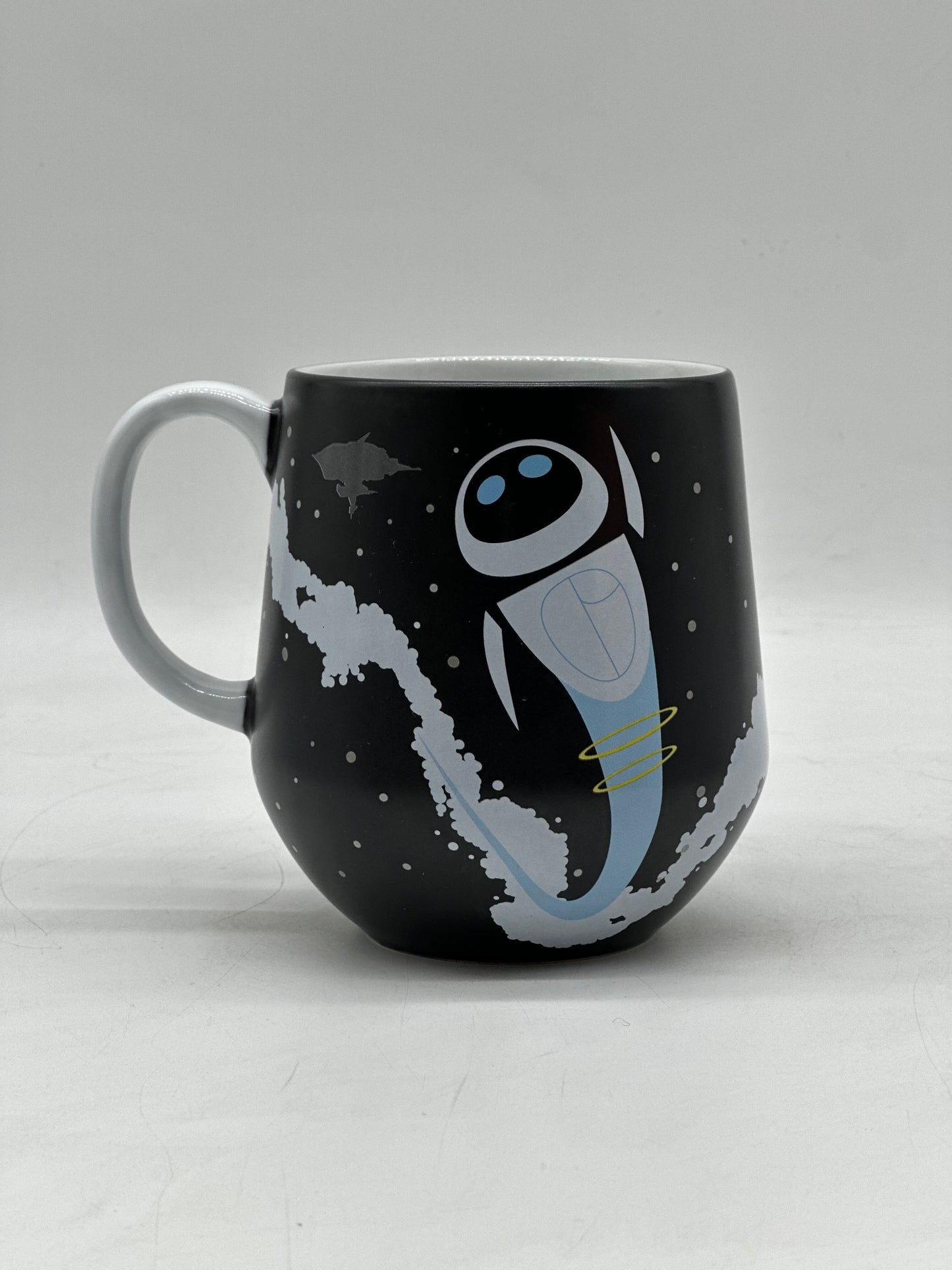 Wall - E & Eve Mug