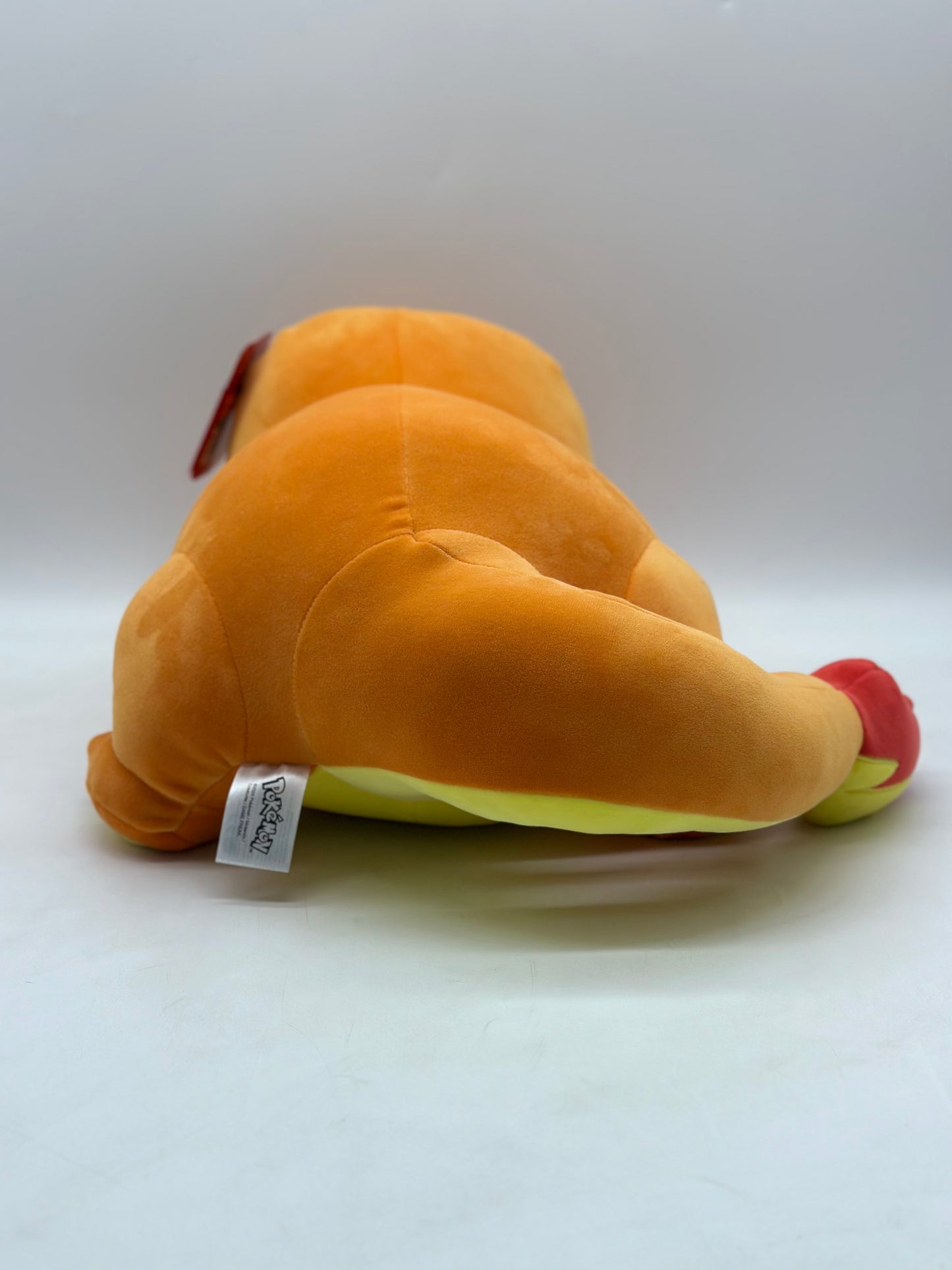 Charmander Sleeping Plush Jumbo