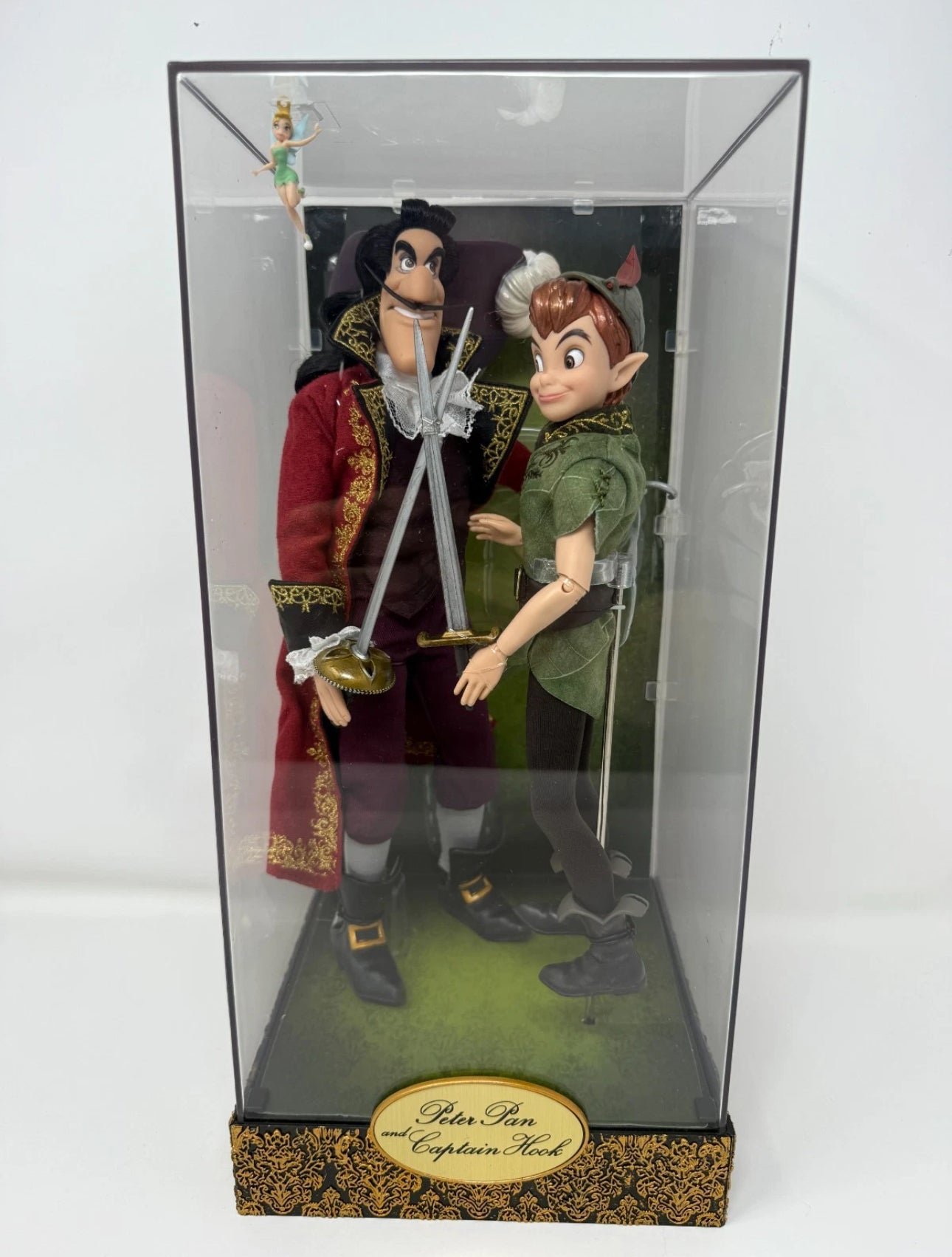 Disney Fairytale Designer Collection Peter Pan And Captain Hook Limited Edition Doll Set