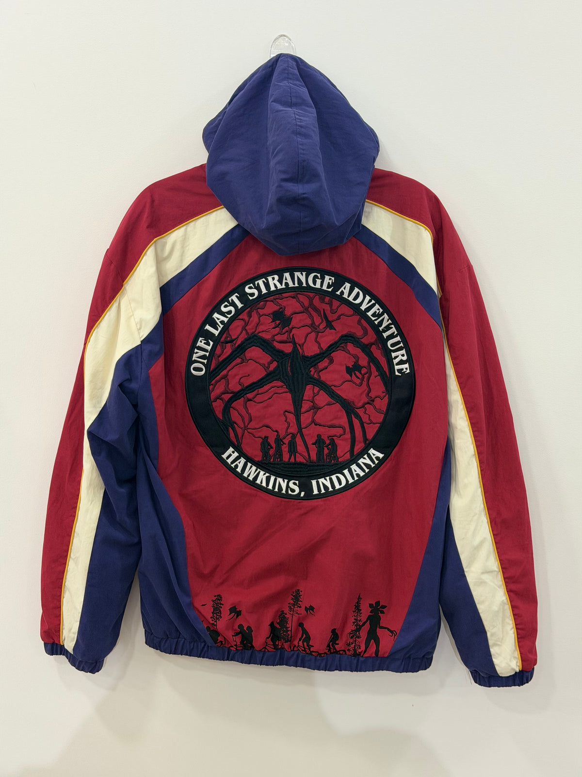 Netflix Stranger Things Color Block Windbreaker Large