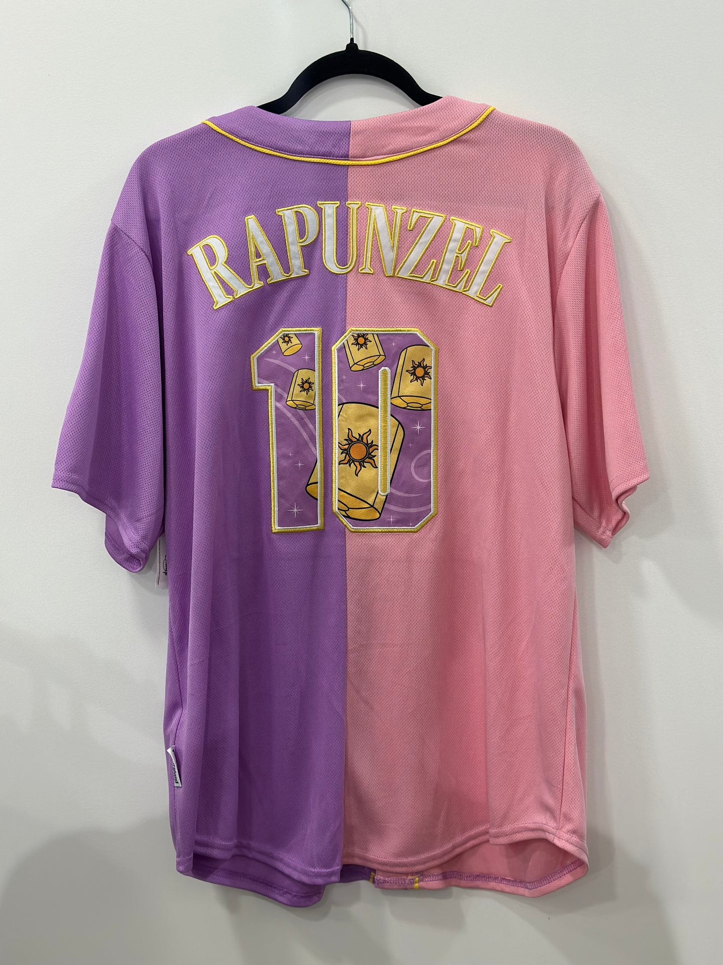 Disney Tangled Rapunzel Baseball Shirt Medium