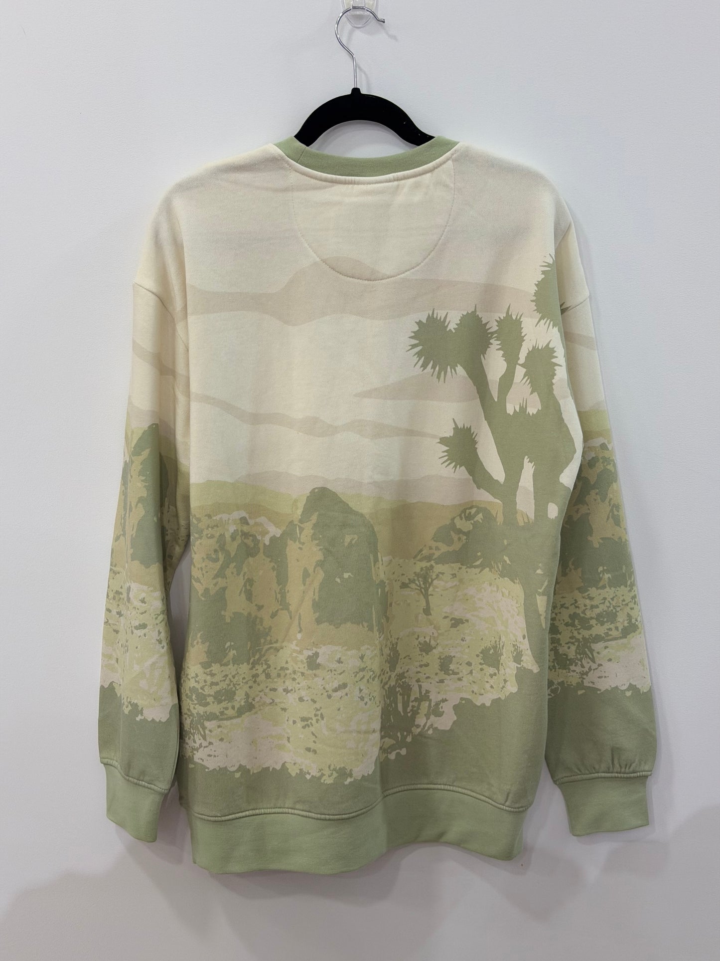 Peanuts Snoopy Beagle Scouts Scenic Crewneck Small