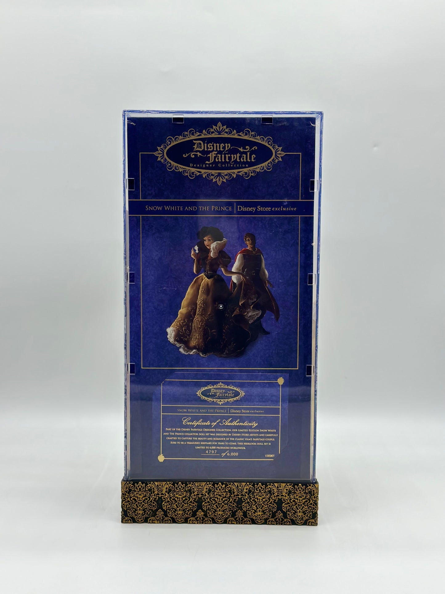 Disney Fairytale Designer Collection Snow White And The Prince Limited Edition Doll Set