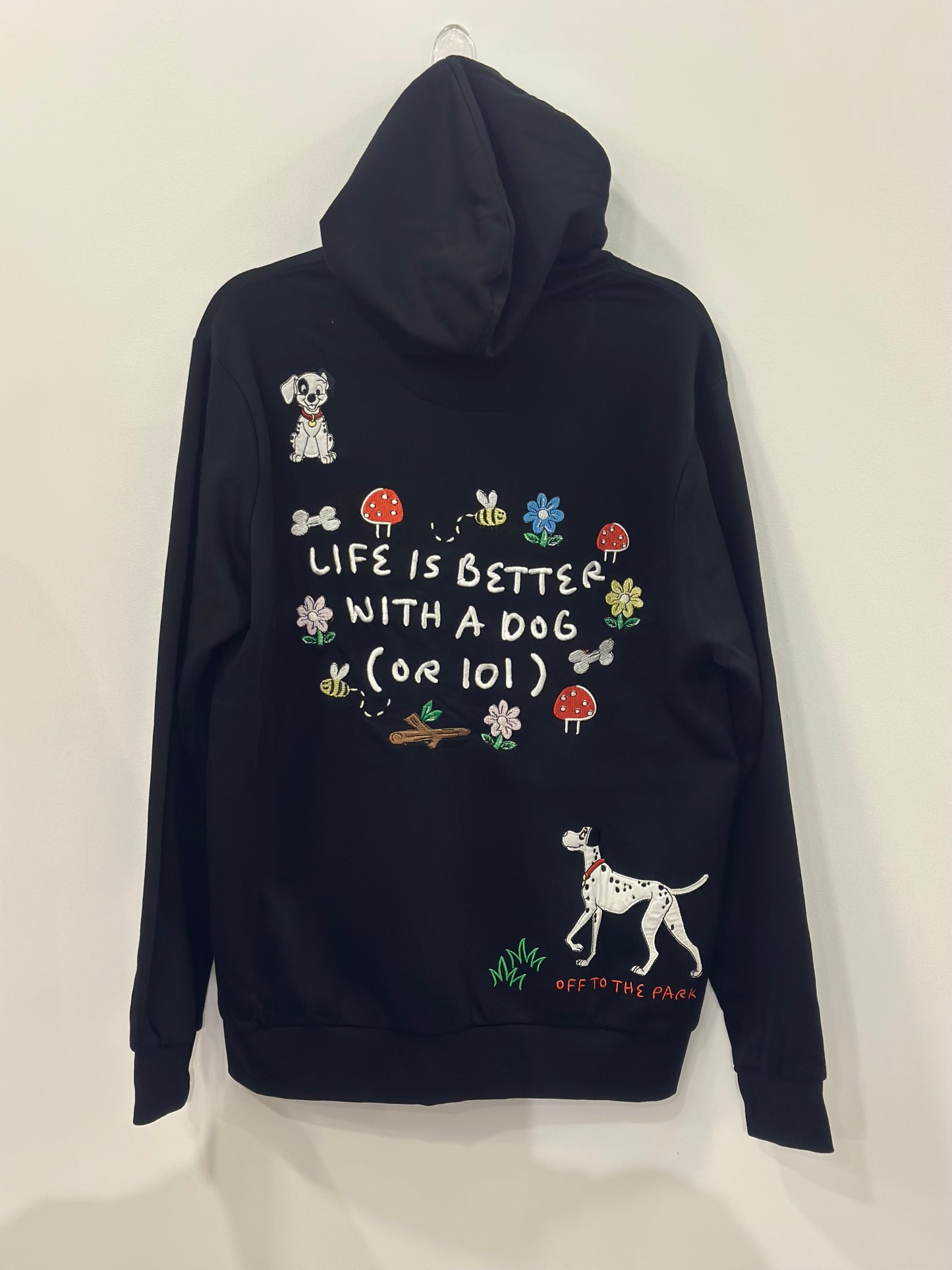 Disney 101 Dalmatians Puppies Embroidered Allover Print Hoodie Medium