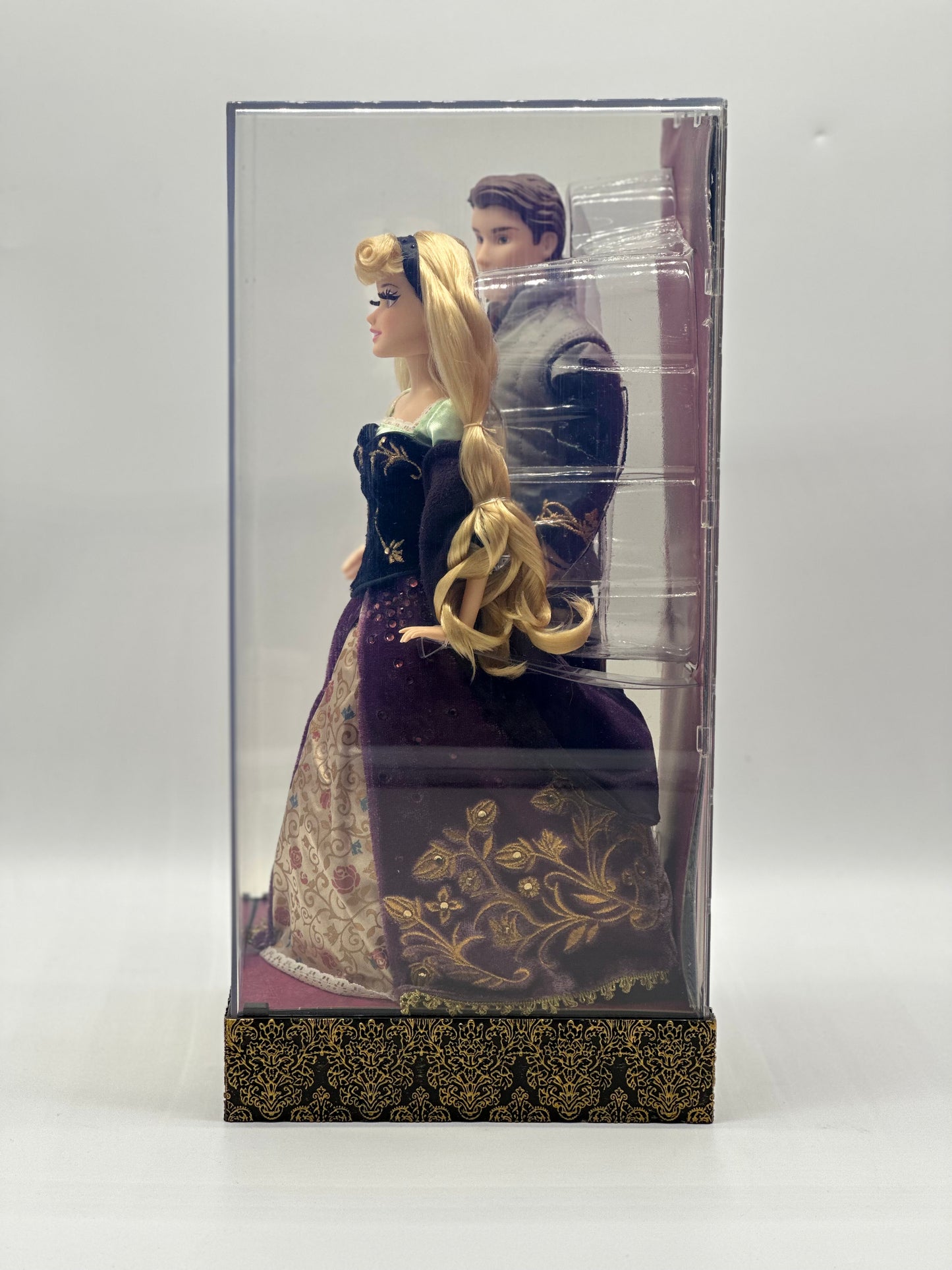 Disney Fairytale Designer Collection Briar Rose And Prince Phillip Limited Edition Doll Set